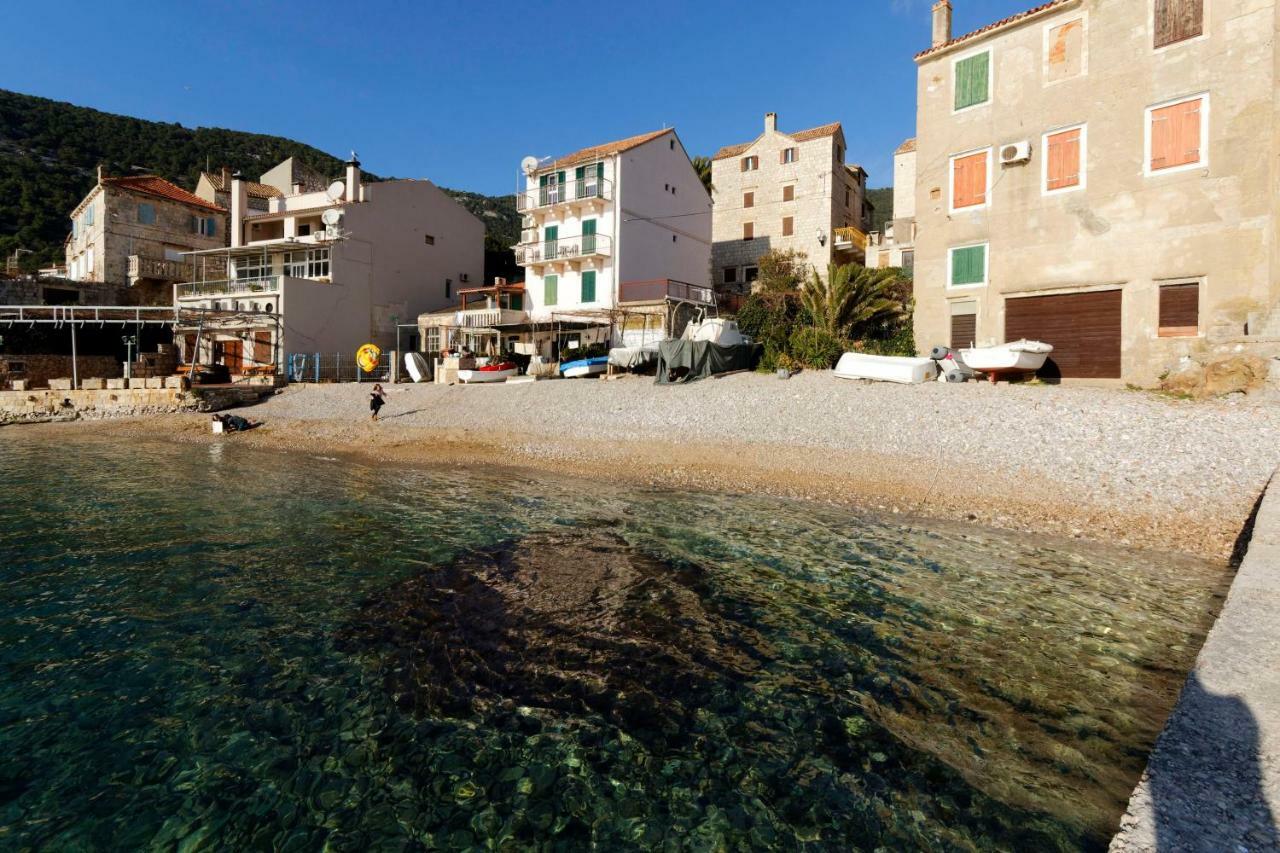 Beach House Gusla Komiža Exterior foto